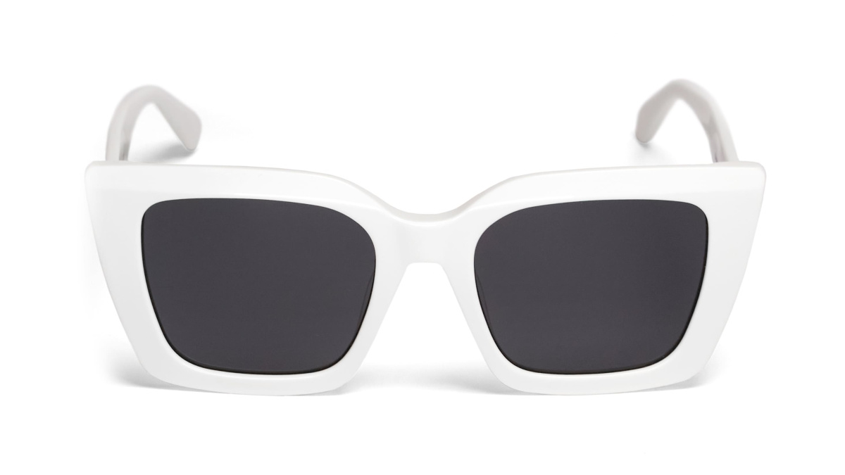 Muse white_2.jpg