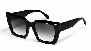ICONIC MUSE Black 52